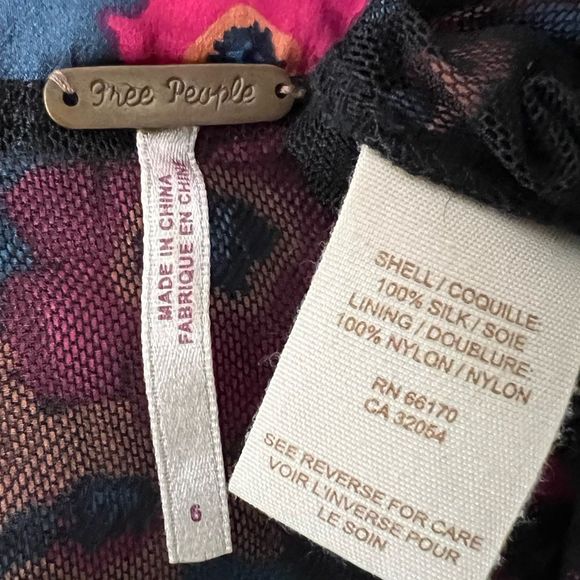 Free People Silk Floral V-neck A-line Dress 6 - Picture 6 of 7